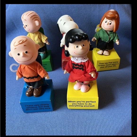 1990 Peanuts Snoopy Charlie Brown Linus Lucy Patty Vinyl Figure Philosophy Dolls - Picture 1 of 5